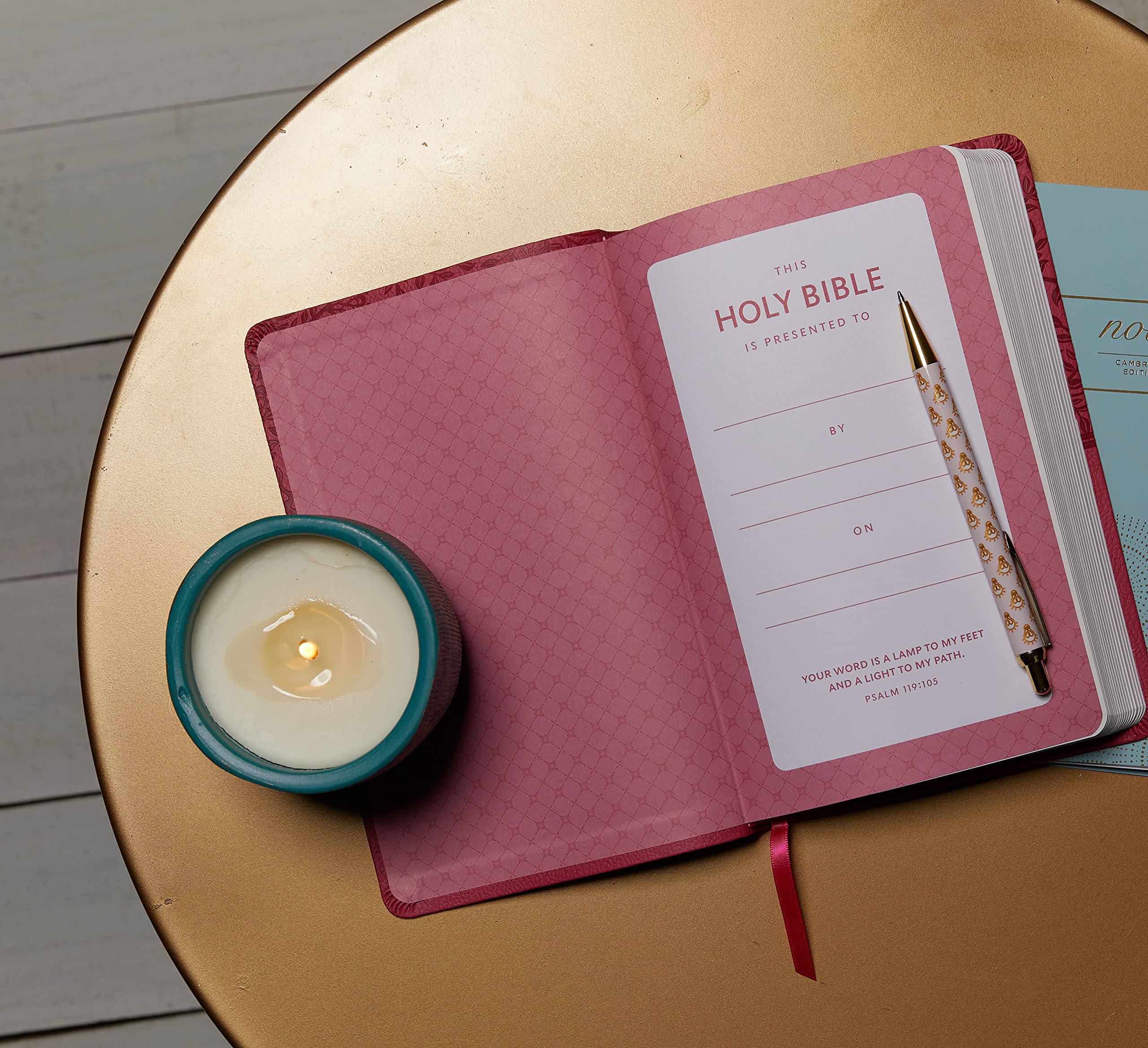 NKJV, Value Thinline Bible, Pink Leathersoft