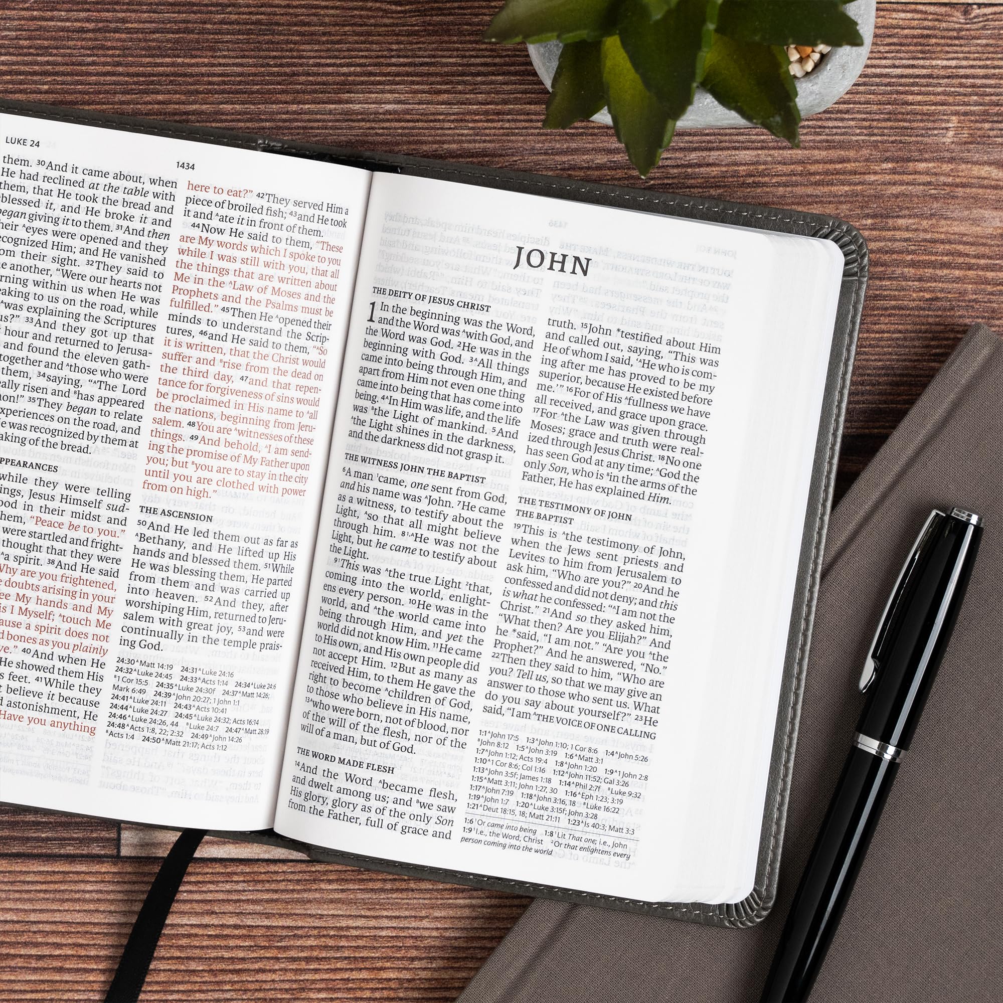 Large Print Bible, Charcoal Leather Touch