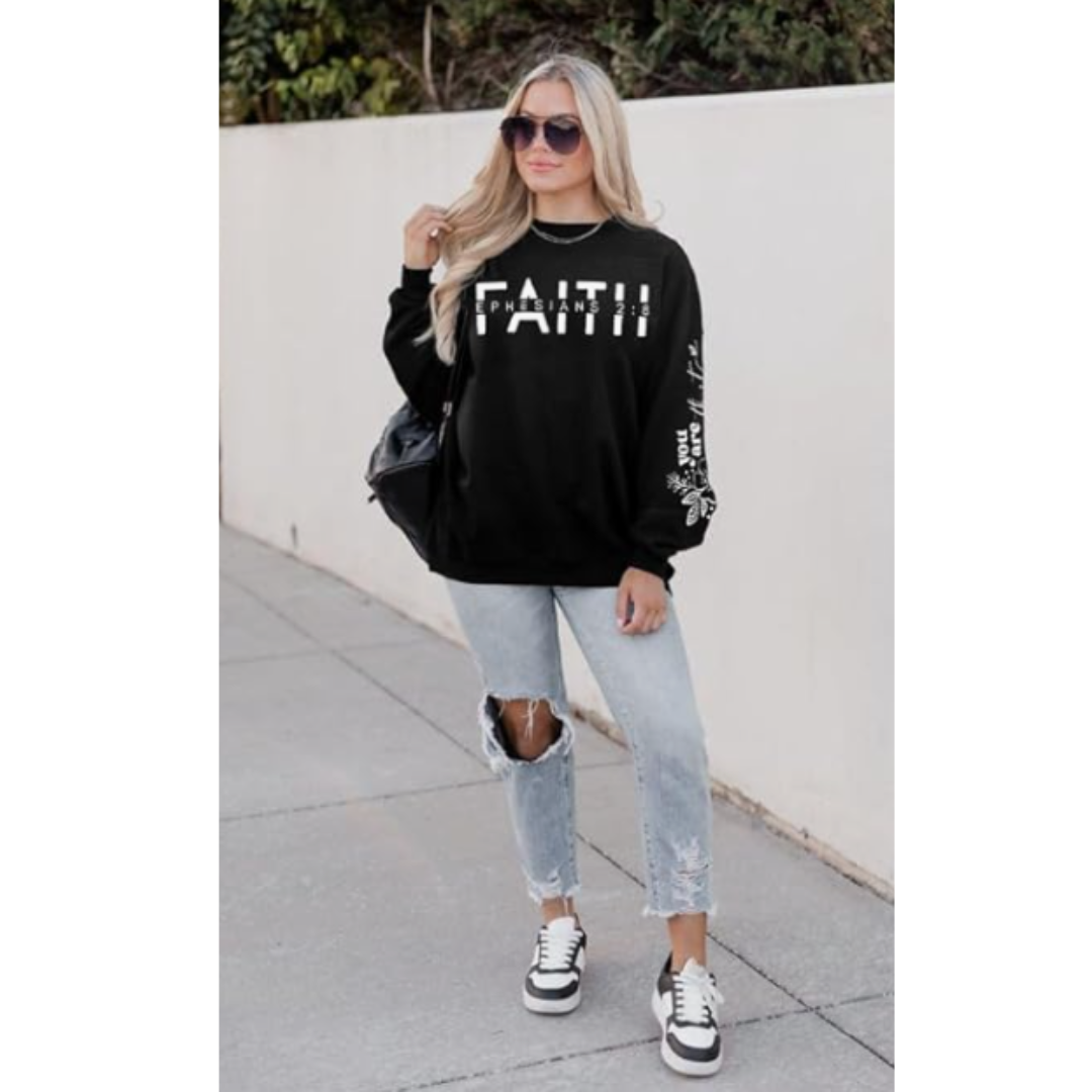 Jesus Is King, Women's Pullover Sweatshirt