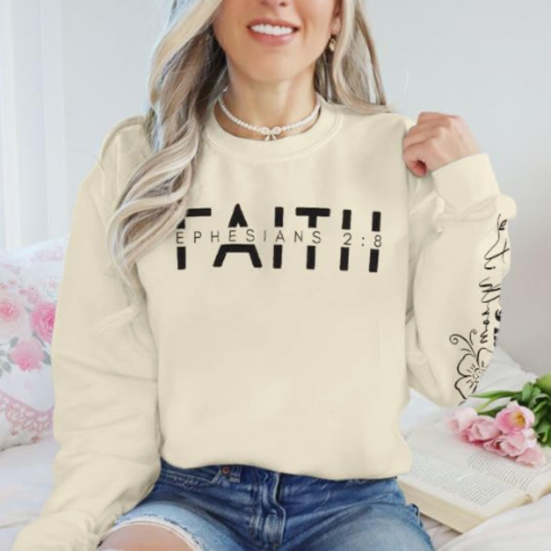 Jesus Is King, Women's Pullover Sweatshirt